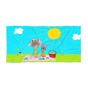 Picnic with Mork and Merrybelle Beach Towel